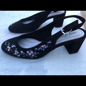 Easy Street Floral Black Suede Dainty Heel